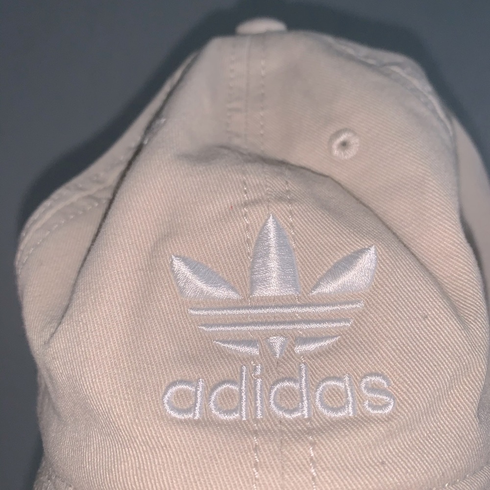 Adidas dad hat